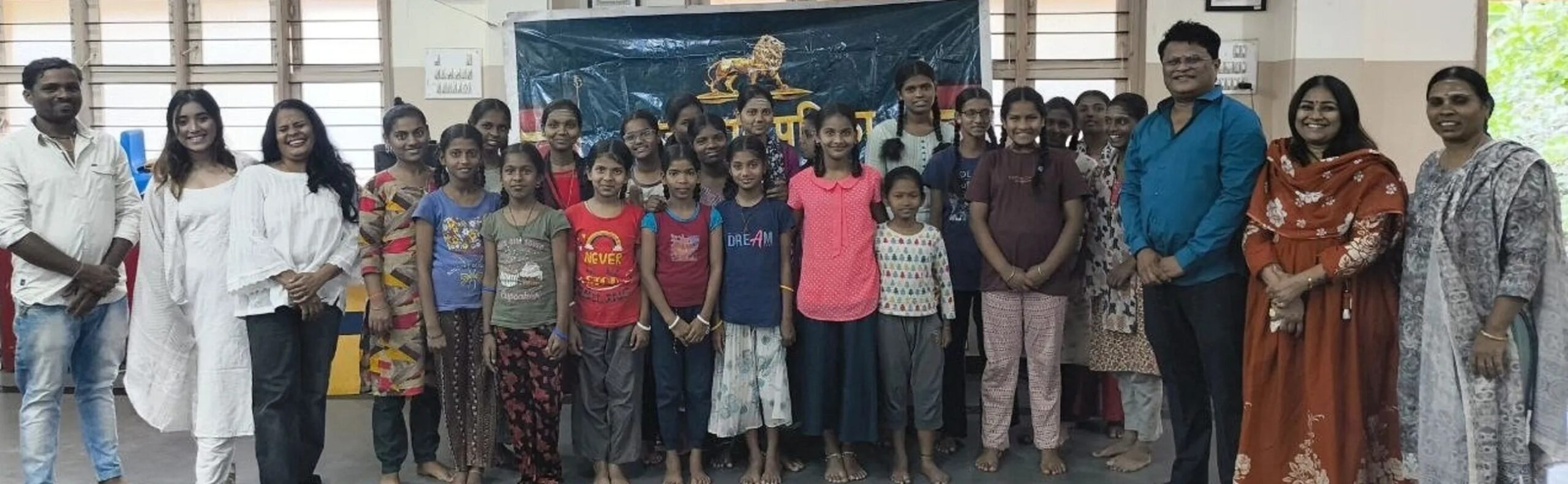 नवरात्रि में खिला आत्मविश्वास: शिक्षा, संस्कार और अवसर से संवर रहा भविष्य, बेटियां बन रही हैं प्रेरणा, सपनों को उड़ान देने का संदेश