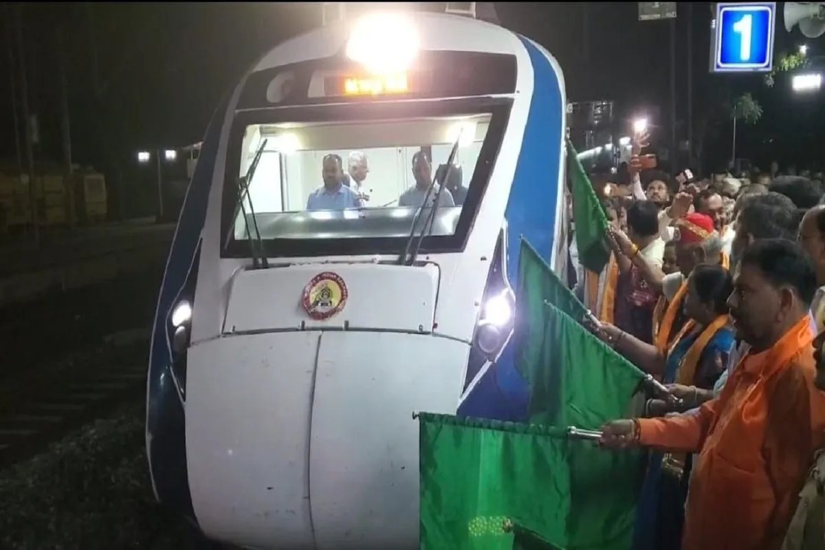 असारवा-उदयपुर वंदे भारत एक्सप्रेस ट्रेन का शामलाजी रोड स्टेशन पर ठहराव आरंभ