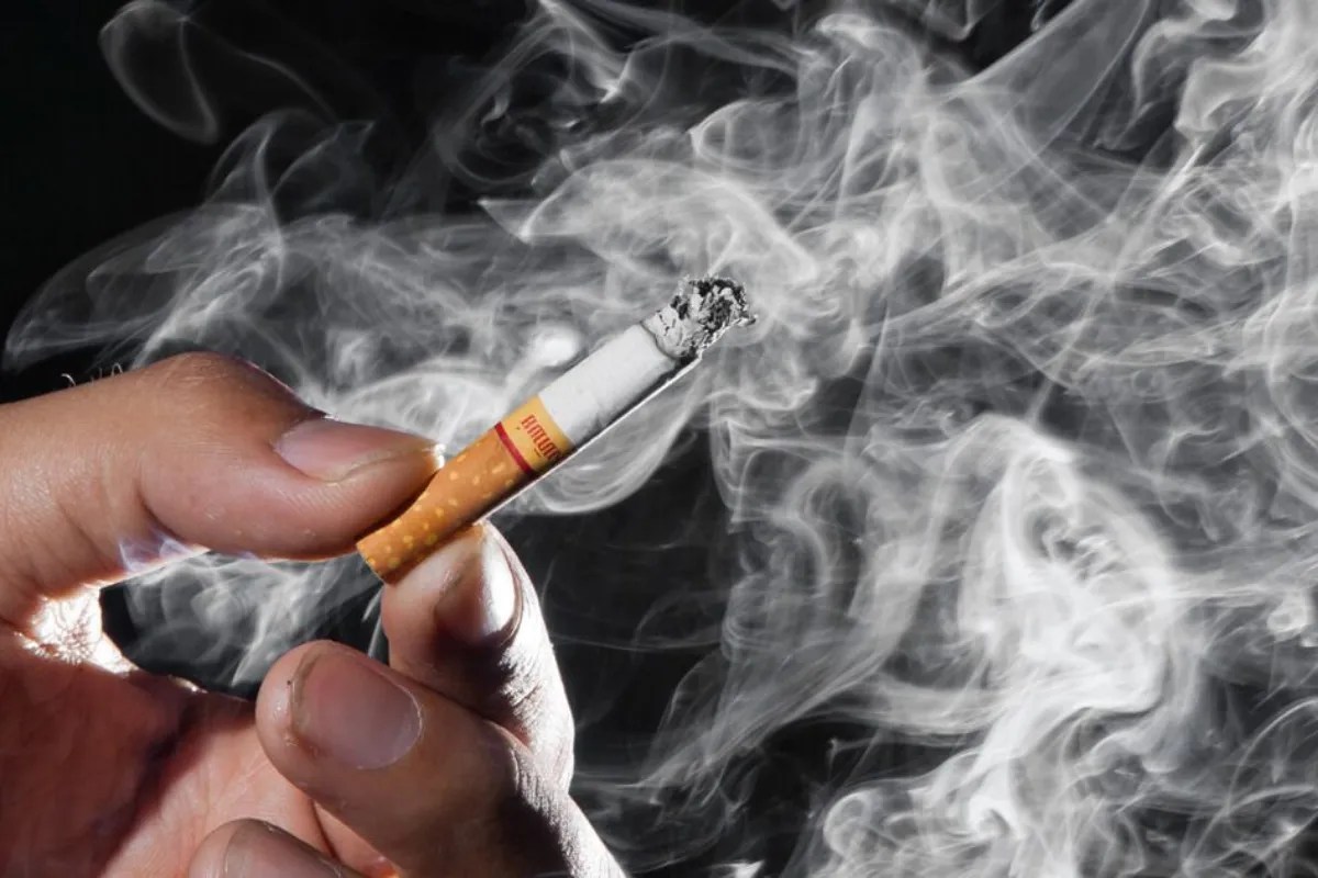 पिता की धूम्रपान की लत से बच्चों को हो सकता है डायबिटीज़, रिसर्च का दावा