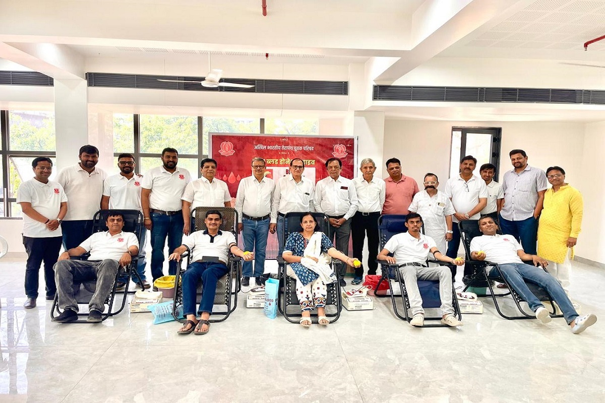 शिविर में 63 यूनिट रक्त एकत्र, युवाओं में दिखा मानव सेवा भाव