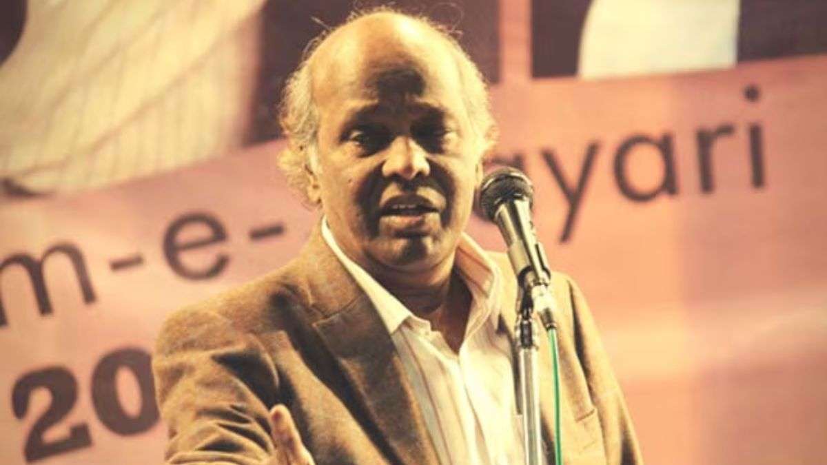 राहत इंदौरी के मशहूर शेर: बोतलें खोल कर तो पी बरसों, आज दिल खोल कर भी पी जाए