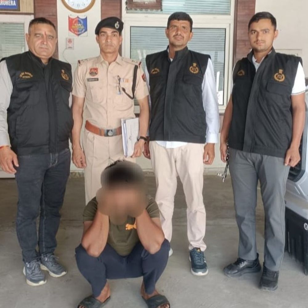 रेवाड़ी में झुग्गी में मिला स्मैक तस्करी का आरोपी:कंटेनर डिपो के पास बनाया था ठिकाना, दिल्ली न्यू सीमापुरी का रहने वाला