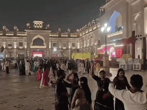 7 को चंबल रिवर फ्रंट पर गीत और गज़ल गूजेंगी:दैनिक भास्कर कोटा एडिशन के 27वें स्थापना पर दिवस फागोत्सव व सूफियाना महफिल सजेगी, एंट्री निशुल्क