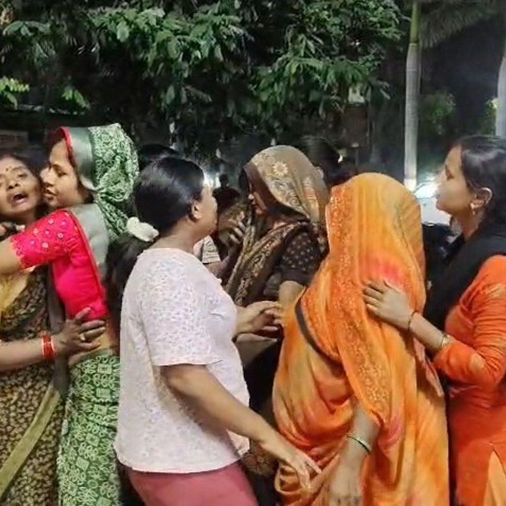 अज्ञात वाहन की टक्कर से चाचा की मौत:भतीजा गंभीर घायल, वाहन चालक मौके से फरार