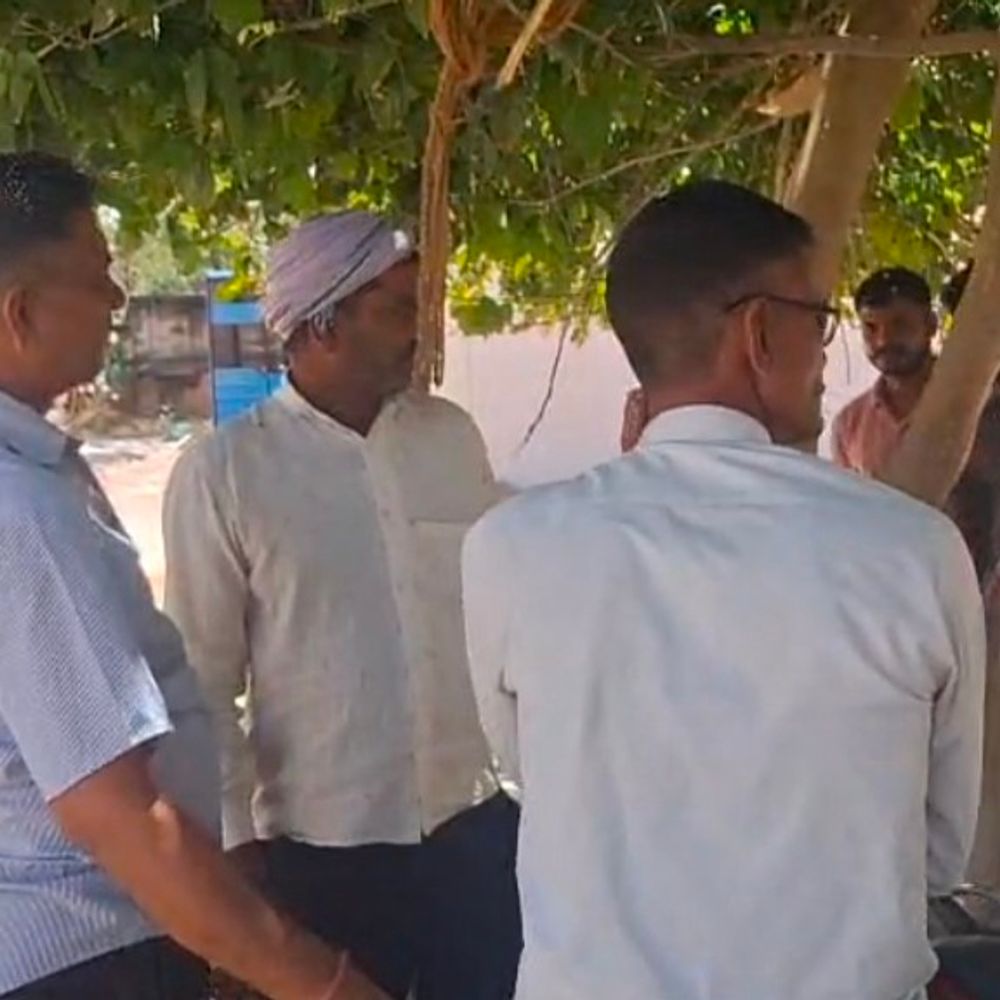 खेत में कीटनाशक के स्प्रे के बाद किसान की मौत:डीबी अस्पताल में इलाज के दौरान दम तोड़ा, पुलिस जांच में जुटी