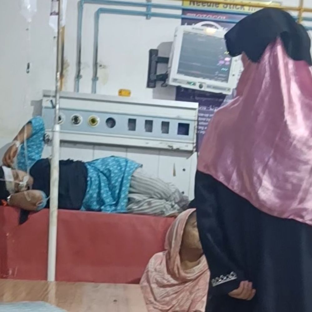 पति के डांटने पर महिला ने खाई कीटनाशक:जमुई में साइबर ठग ने 70 हजार निकाला, स्वास्थ्य विभाग का अधिकारी बताकर किया फ्रॉड