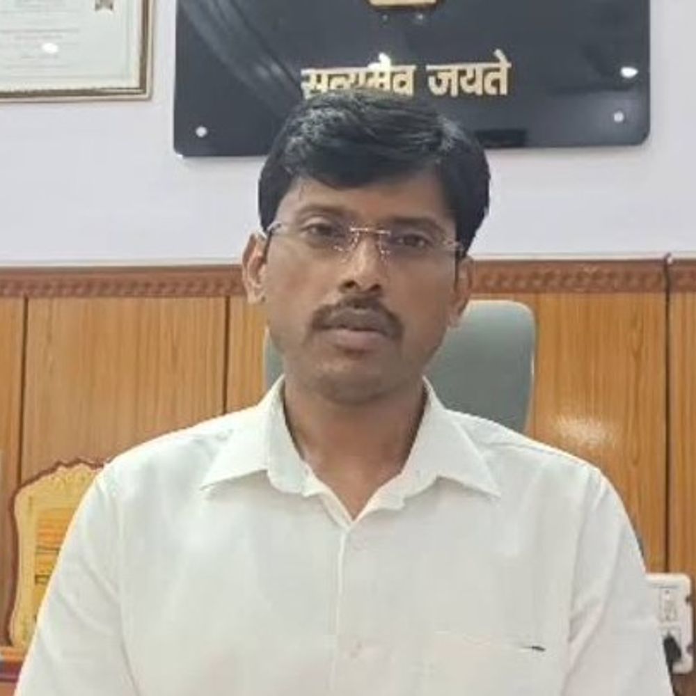 पटना में निजी स्कूलों की फीस मनमानी पर एक्शन:डीएम का सख्त आदेश-बिना अनुमति नहीं बढ़ेगी फीस, वसूली पर लगेगी रोक; नियम तोड़ने पर कार्रवाई