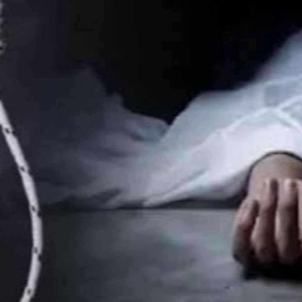 लखनऊ के होटल के कमरे में युवक ने लगाई फांसी,:सुबह चेक-इन के बाद रात में मिला शव: पोस्टमार्टम के लिए भेजा