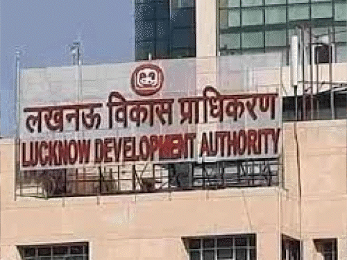 लखनऊ के जानकीपुरम में लगेगा 2 दिन का ओटीएस कैंप:डिफॉल्टर आवंटियों को ब्याज में मिलेगी छूट