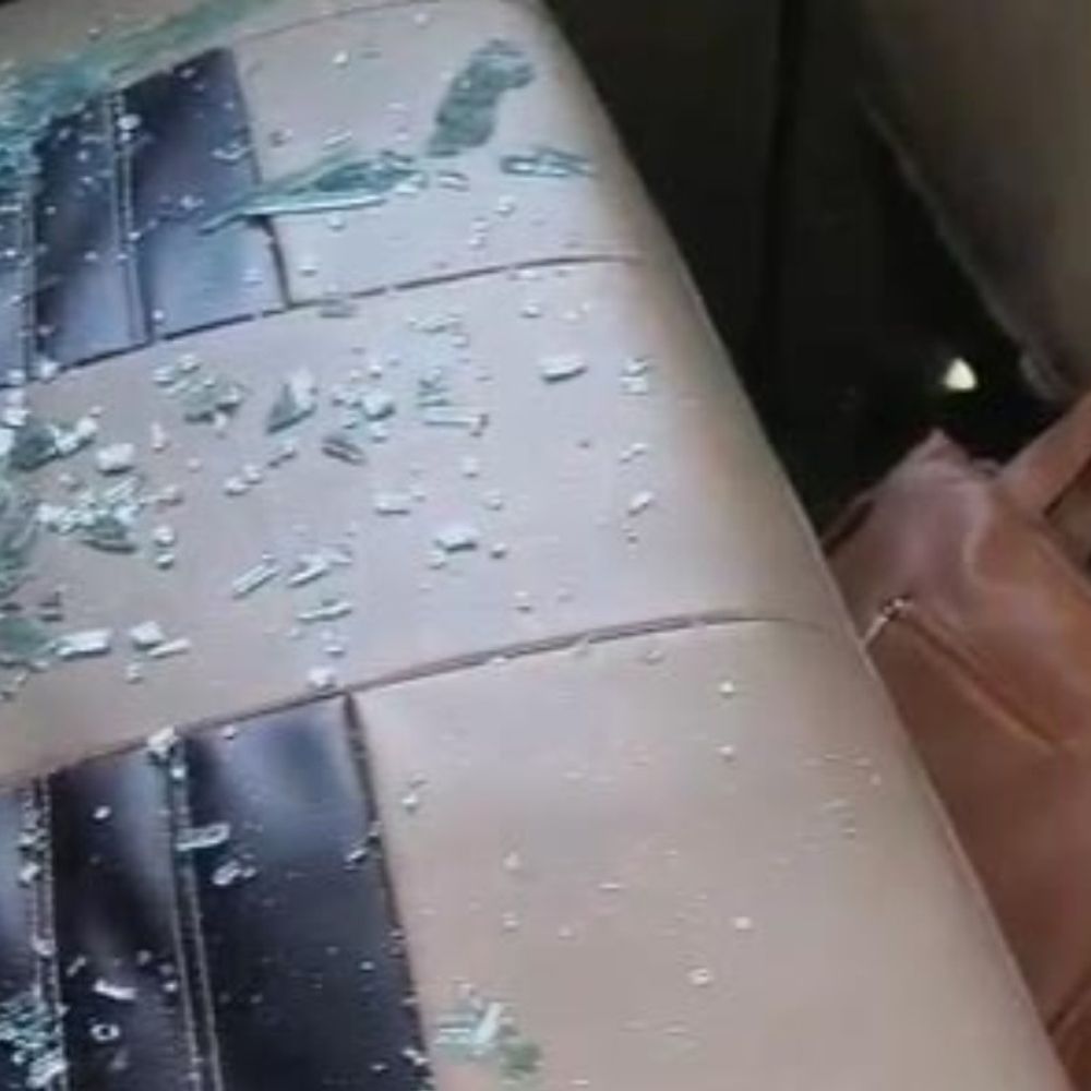 गुना में MPPSC परीक्षा के दौरान कार से गहने चोरी:परीक्षा के लिए गहने उतारकर पर्स में रखे; कार का कांच तोड़कर ले गए बदमाश