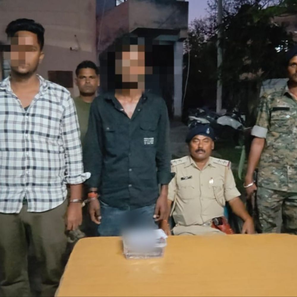 रितेश हत्याकांड में दो नामजद गिरफ्तार:भोजपुर में पुरानी अदावत में मारी गई थी गोली, पुलिस ने मुख्य आरोपी को झारखंड से दबोचा