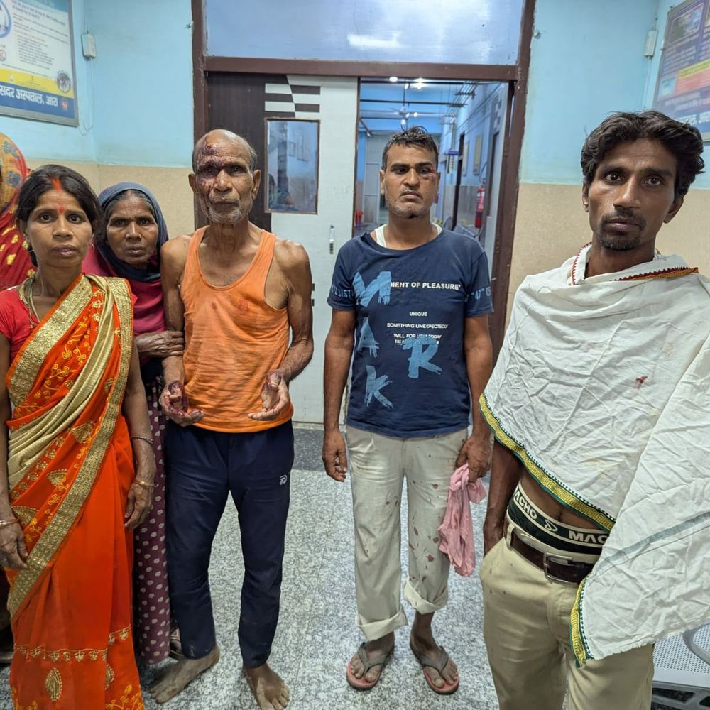 आरा में रास्ते को लेकर दो पक्षों में झड़प:लाठी-डंडे से एक दूसरे पर किया हमला; मारपीट में 7 लोग घायल, सदर अस्पताल में एडमिट