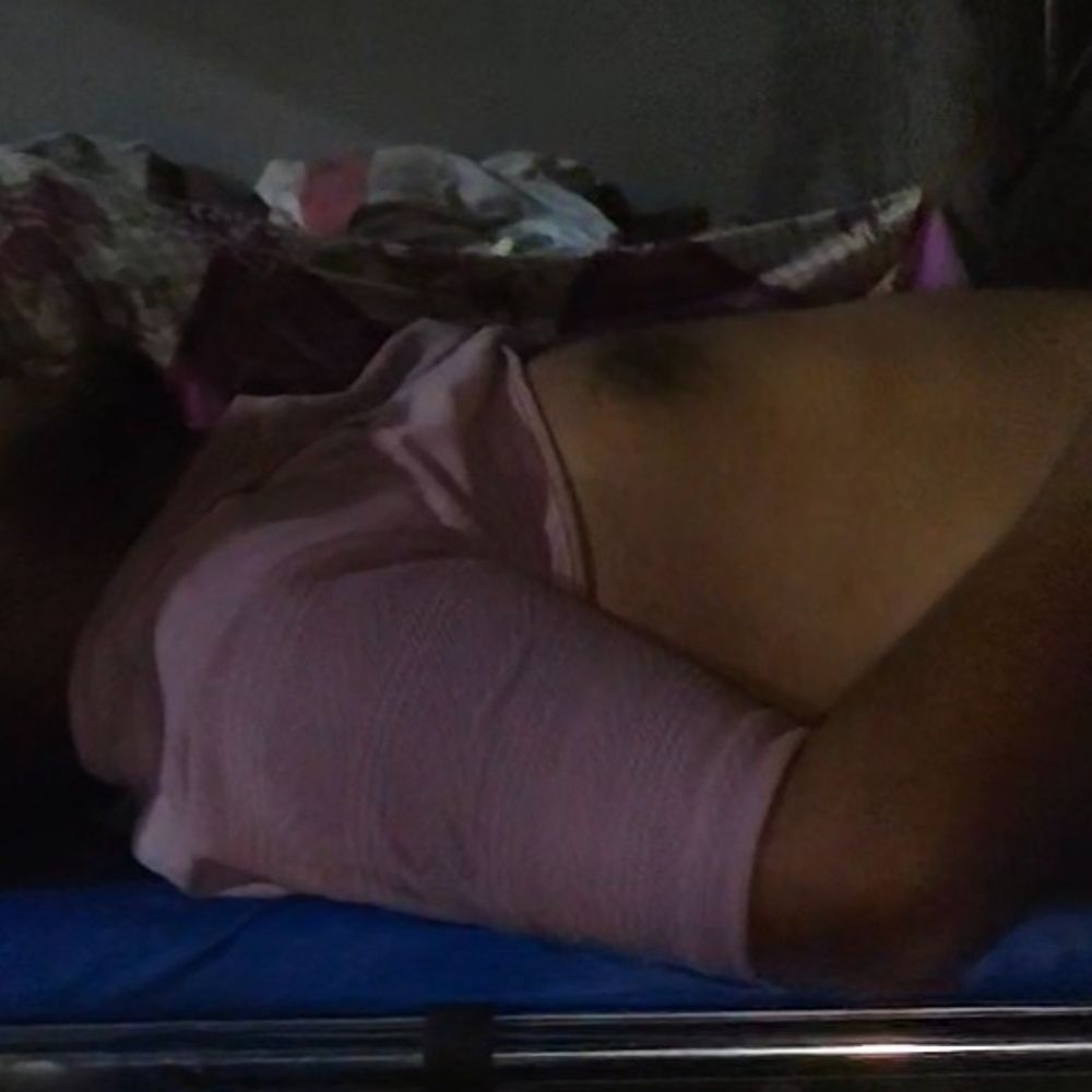 लव मैरिज के 2 महीने बाद होटल संचालक की मौत:गले में फंदे का निशान, प्रारंभिक रिपोर्ट में हैंगिंग का जिक्र; पत्नी के साथ किराए के कमरे में रहता था