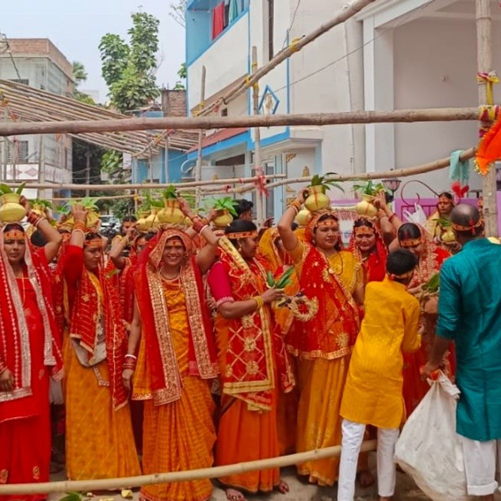 भागलपुर में कलश यात्रा में उमड़ी 5000 श्रद्धालुओं की भीड़:ग्रीन सिटी कॉलोनी में कल प्राण प्रतिष्ठा महोत्सव, लोगों ने जय श्री राम के लगाए नारे