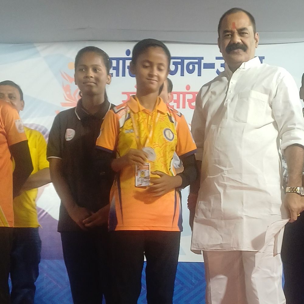 गयाजी में सांसद जन उद्यम खेल एवं सांस्कृतिक महोत्सव:क्रिकेट, फुटबॉल, कबड्डी में बच्चों ने दिखाया दम, 3 हजार खिलाड़ियों का चयन