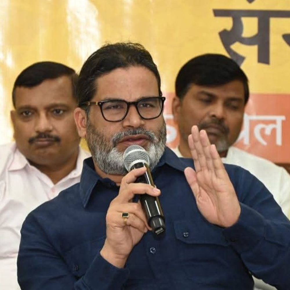 ‘CM कोई भी बने, रिमोट दिल्ली-गुजरात के हाथ में रहेगा’:प्रशांत किशोर ने बीजेपी को घेरा, कहा- मौजूदा व्यवस्था में पलायन की समस्या खत्म नहीं होगी