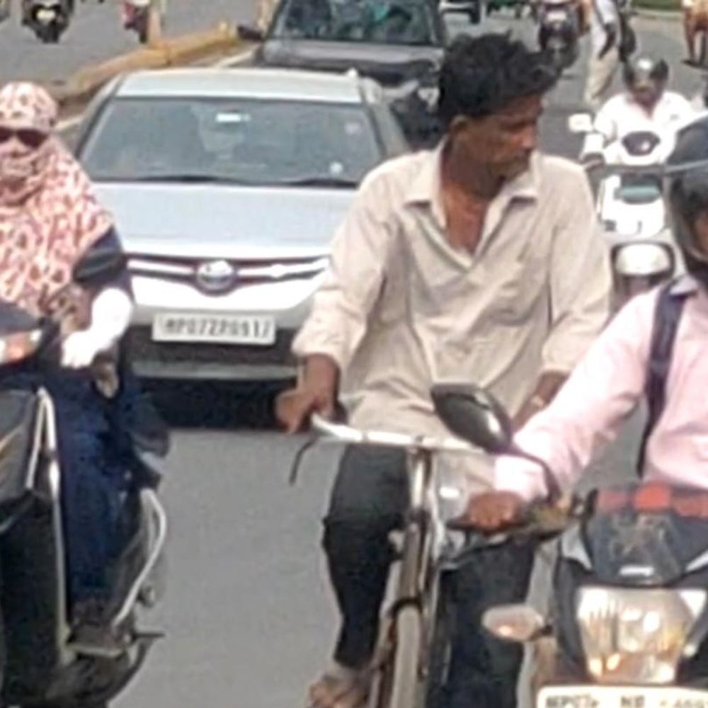 ग्वालियर आज लू का अलर्ट, तापमान 42 डिग्री पार:राजस्थान की गर्म हवाओं से बढ़ी तपन; दोपहर में बाहर निकलने से बचने की सलाह