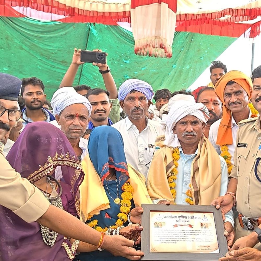 बड़वानी में दहेज, दारू और डीजे बिना हुई शादी:परिजन को सम्मानित करने पहुंचे पुलिसवाले, SP का ‘मिशन 3 डी’ सक्सेस