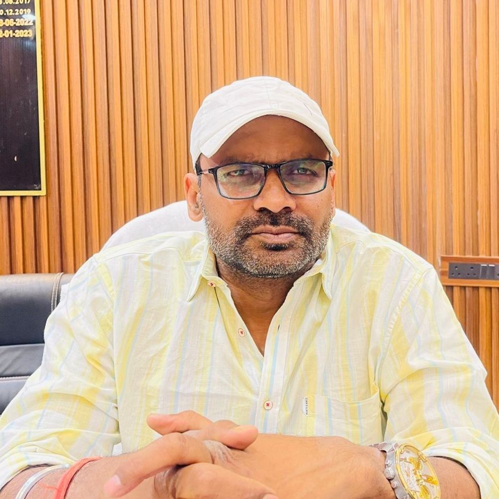 बिहिया चेयरमैन सचिन गुप्ता पदमुक्त:राज्य निर्वाचन आयोग ने वैधानिक दायित्वों की उपेक्षा पर की कार्रवाई