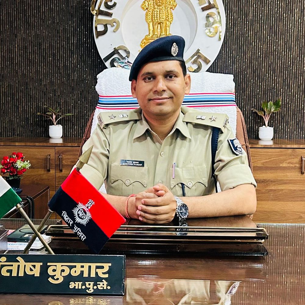 किशनगंज पुलिस ने एक सप्ताह में 54 को गिरफ्तार किया:अवैध गतिविधियों पर कार्रवाई, लाखों का जुर्माना और मादक पदार्थ बरामद
