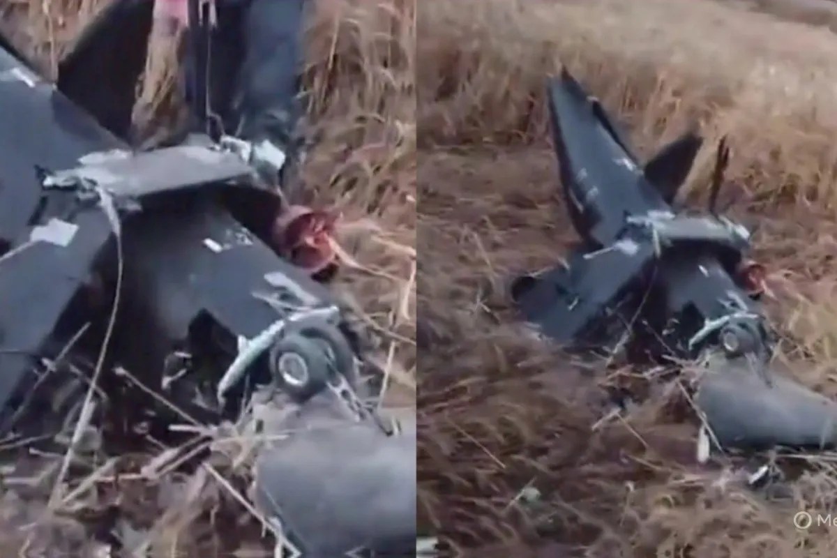 अखिलेश यादव ने कहा- युद्ध क्षेत्र से भटककर कोई मिसाइल तो नहीं गिरी? सैफई के इस गांव में दहशत