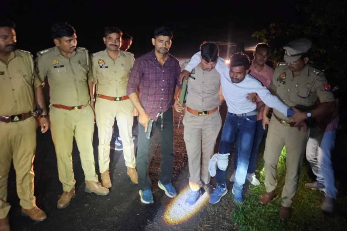 गोंडा पुलिस और पशु चोरों के बीच मुठभेड़, एक बदमाश पुलिस की गोली से घायल साथी समेत दो गिरफ्तार, 1.27 लाख बरामद