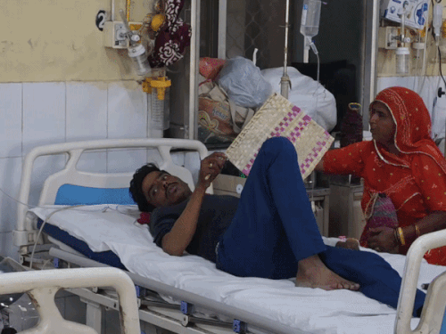 कागजों में ठंडक, वार्डों में गर्मी: जेएलएन अस्पताल की हकीकत:650 एसी में कई खराब, कई वार्डों में कूलर भी नहीं चल रहे, हीट वेव से निपटने के लिए अलर्ट हुआ प्रशासन