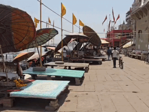 142 साल में चौथी बार काशी 45 डिग्री के पार:29 अप्रैल से एक्टिव होगा पश्चिमी विक्षोभ,नगर निगम ने सड़क पर लगाई ‘ग्रीन शेड’ की छाया