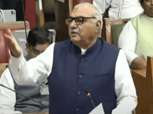 हरियाणा विधानसभा का स्पेशल सेशन आज:महिलाओं पर हंगामे के आसार, ग्रुप-D कर्मियों का प्रमोशन बिल आएगा; हुड्‌डा ने विधायक दल की मीटिंग बुलाई