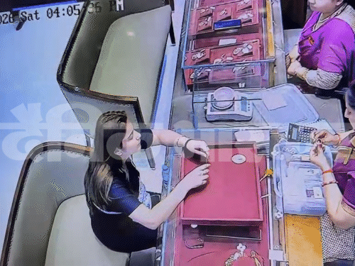 करनाल में नकली सोना बेचने वाले पिता-पुत्री अरेस्ट:दिल्ली से पकड़ कर लाई पुलिस, नामी ज्वेलर्स को ठगा, सरगना लड़की की होने वाली है शादी