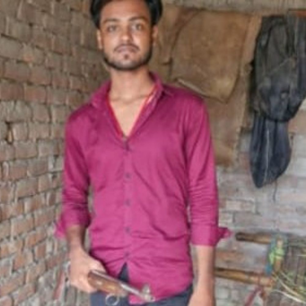 नाबालिग के यौन शोषण मामले में भाई से मारपीट:केस वापस लेने का दबाव बना रहे आरोपी, परिवार बोला- SP साहब बचा लो