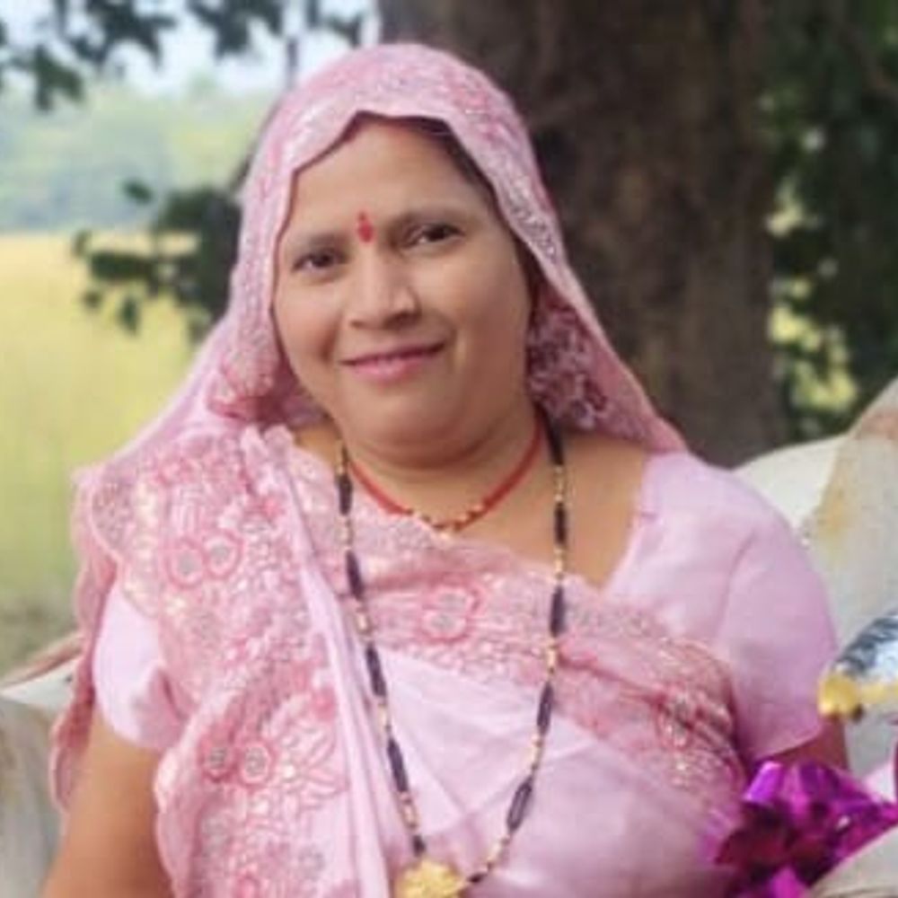 वाहन ने स्कूटी को मारी टक्कर, मां की मौत:बेटा घायल, आगर मालवा में मान कार्यक्रम से शामिल होकर घर लौट रहे थे