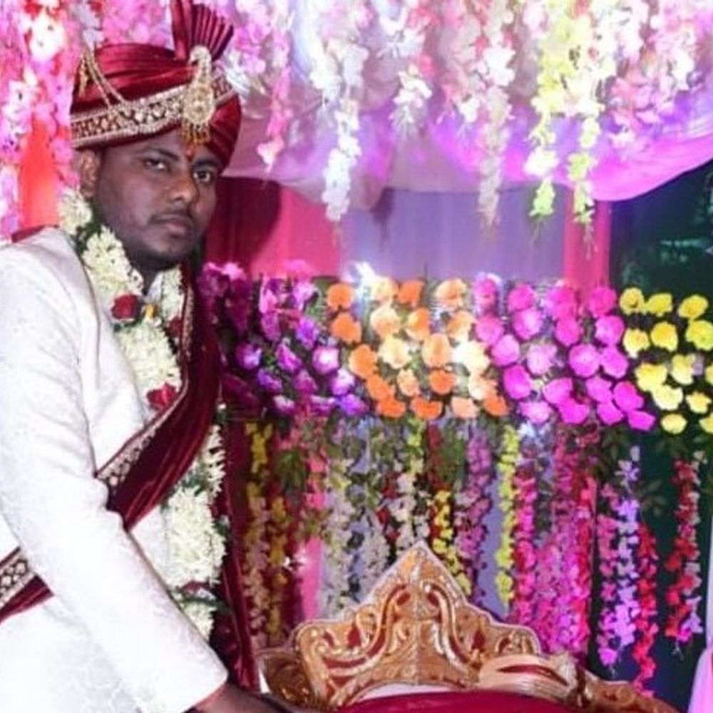 मुंगेर में DFM पर पत्नी का गंभीर आरोप:बोली-महिला अधिकारी के साथ अवैध संबंध, शादी के समय लिए थे दहेज