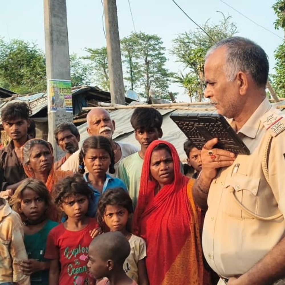खगड़िया में रोड एक्सीडेंट में महिला की मौत:तेज रफ्तार बाइक ने मारी टक्कर, चड्राइवर भागा; बेटे की शादी में आई थी