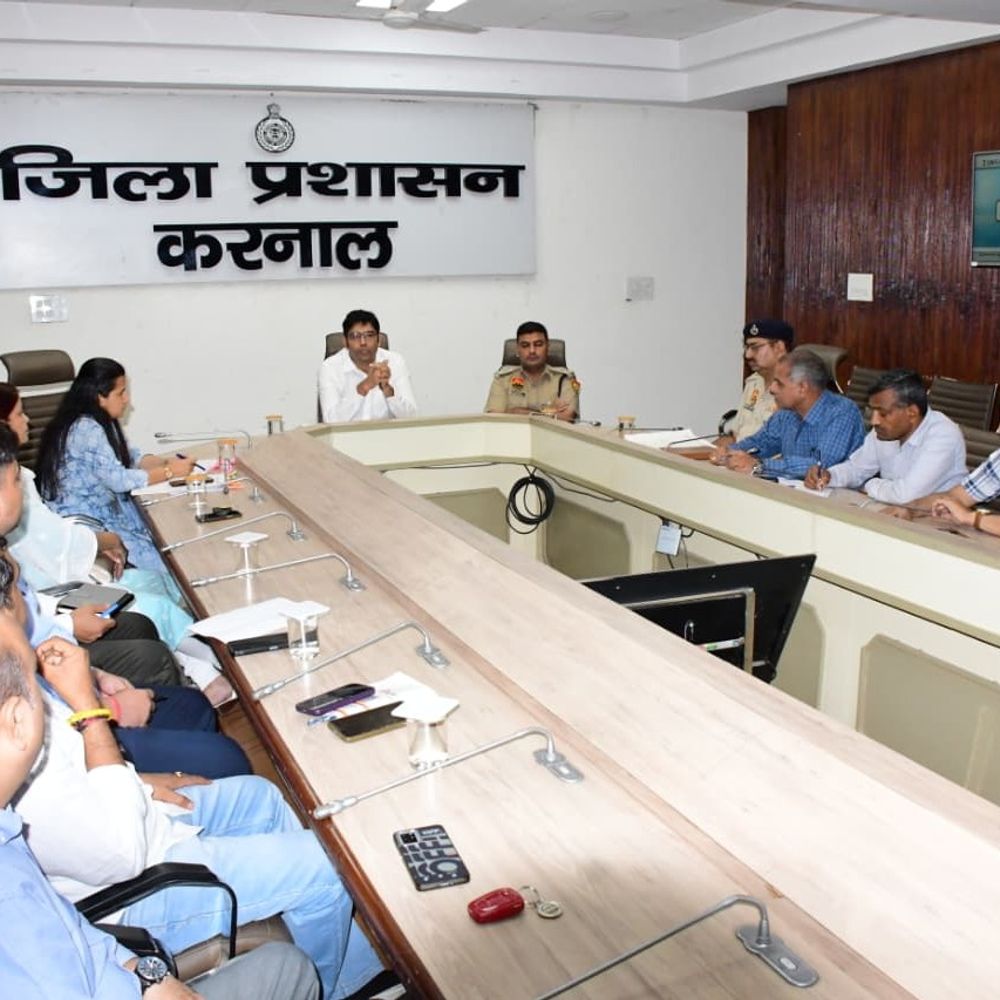 करनाल में HCS परीक्षा के दौरान कोचिंग सेंटर रहेंगे बंद:प्रशासन के संचालकों काे कड़े निर्देश; पेपर लीक या गड़बड़ी पर होगी FIR