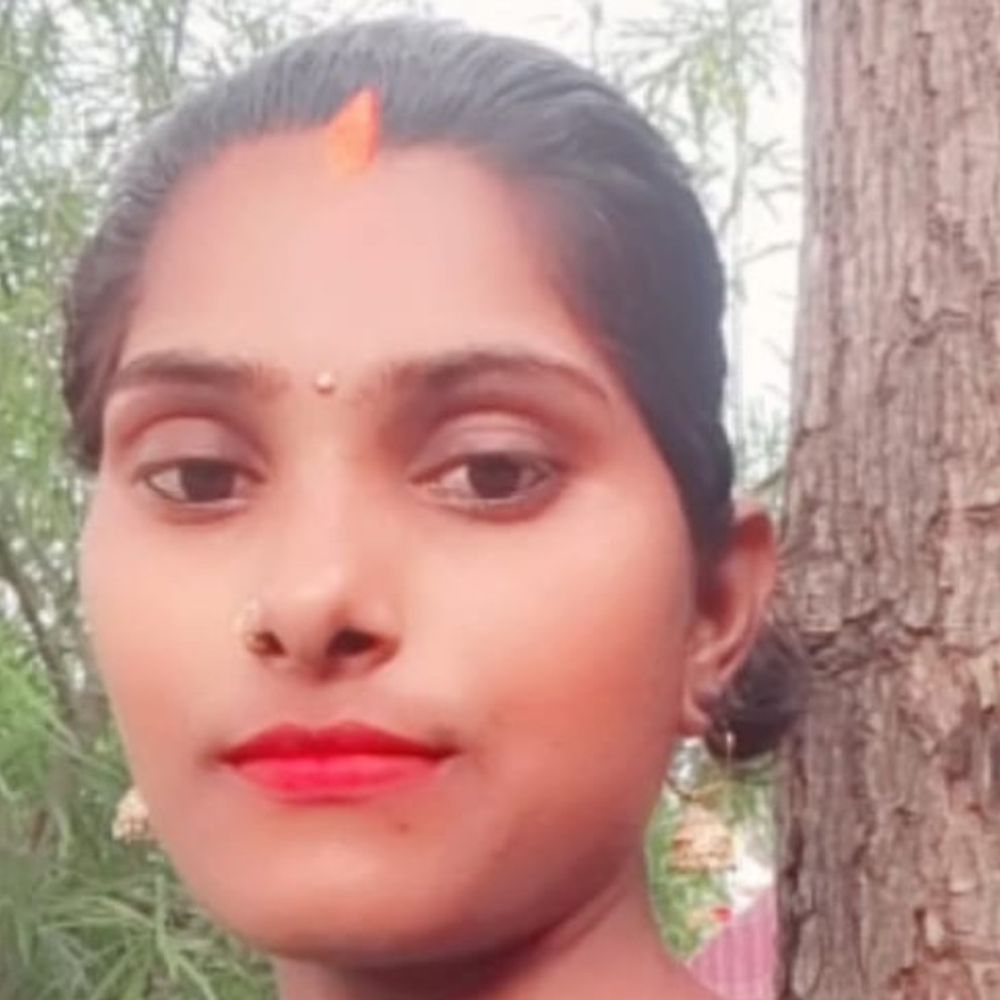 पति बोला-पेट दर्द के बाद एंबुलेंस बुला रहे थे,दम तोड़ा:सहरसा में महिला की संदिग्ध परिस्थितियों में मौत