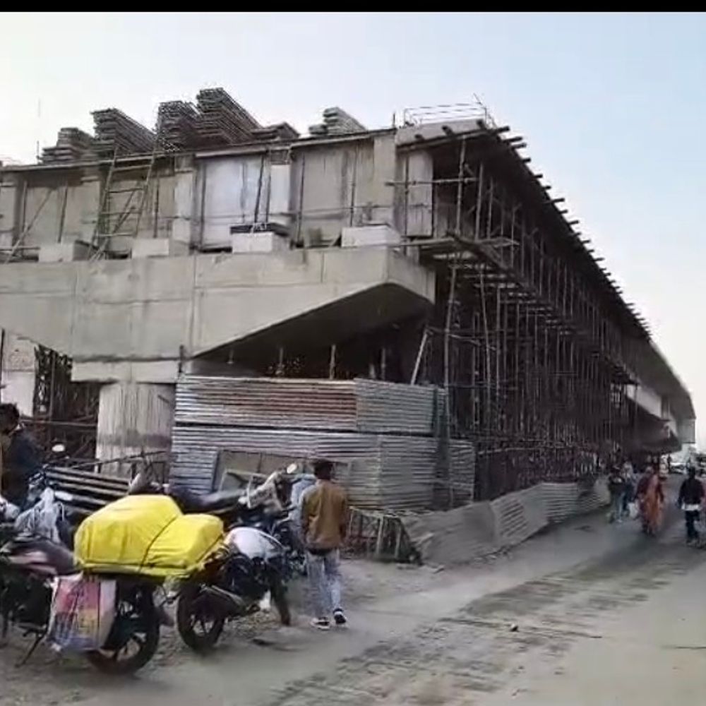 बरगवां आरओबी निर्माण में देरी, कंपनी पर कार्रवाई तय:सिंगरौली में डेढ़ साल पहले शुरू होना था काम, पीडब्ल्यूडी ने नोटिस दिया