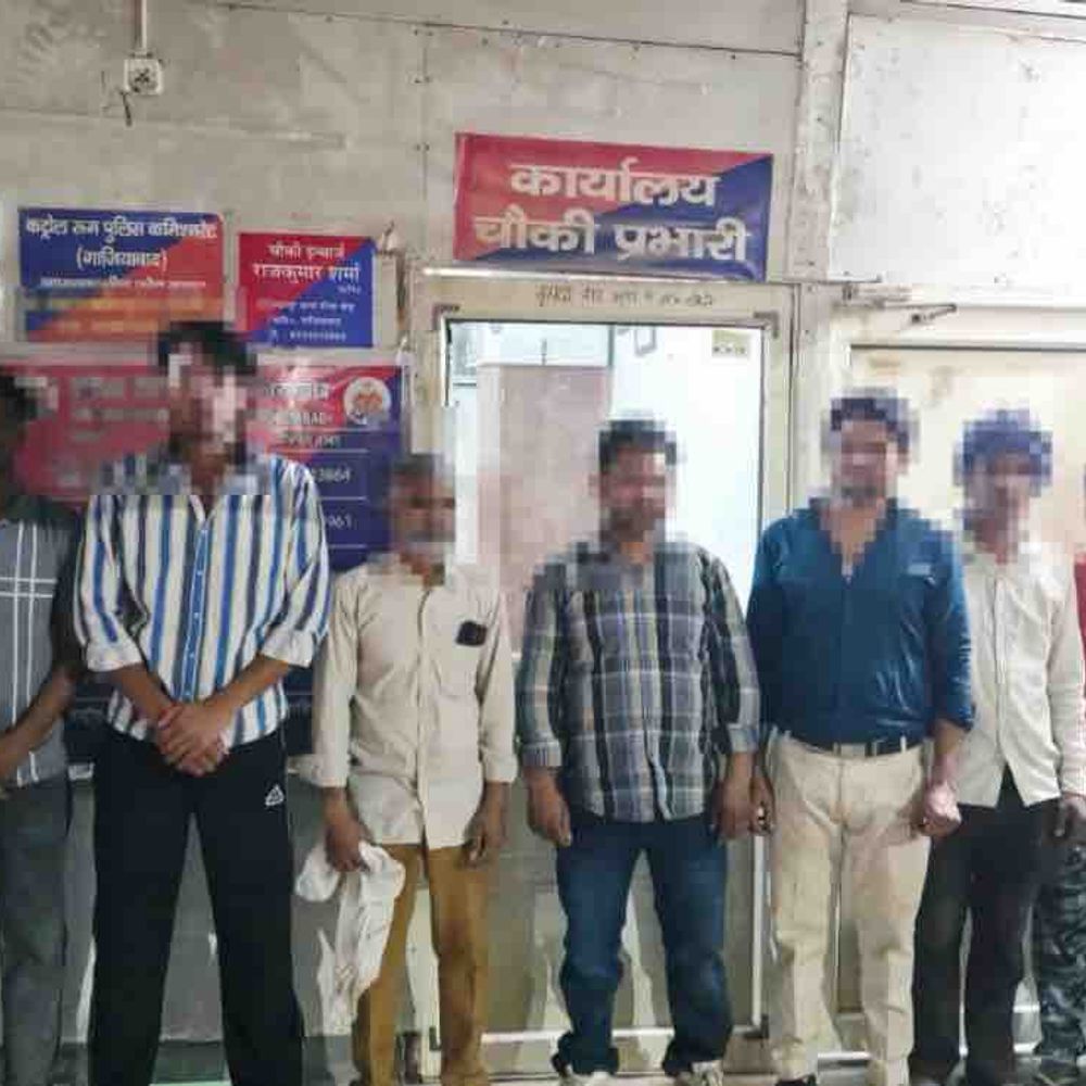 गाजियाबाद पुलिस ने 603 लोगों को हिरासत में लिया:सार्वजनिक स्थानों पर शराब पीने वालों पर हुई कार्रवाई