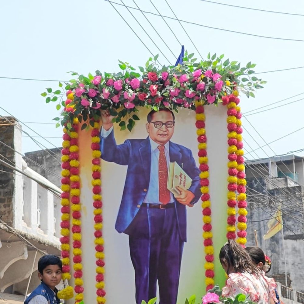 धमतरी में डॉ. अंबेडकर की 135वीं जयंती मनाई गई:सर्व अनुसूचित जाति-जनजाति संयुक्त मोर्चा ने निकाली रैली, बाबा साहब के योगदान को किया याद