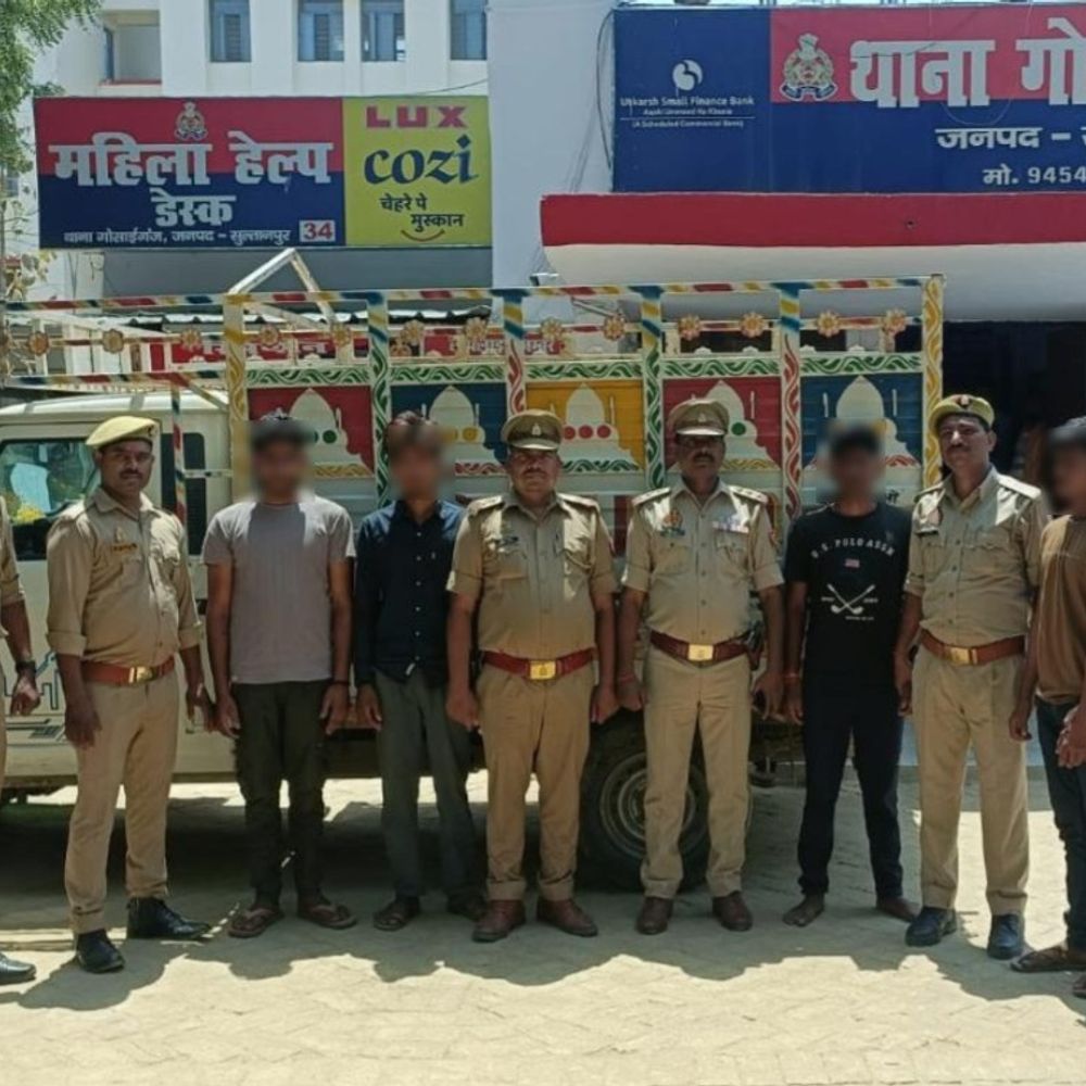 सुल्तानपुर में लकड़ी चोर गिरोह के 4 सदस्य गिरफ्तार:43 बोटे बरामद, अयोध्या के रहने वाले है आरोपी