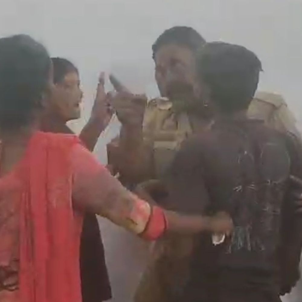 अंबेडकरनगर में पुलिस पर हमले बढ़े:देरी से पहुंचने पर बढ़ रहा गुस्सा, पुलिस की मित्र वाली छवि पड़ रही कमजोर