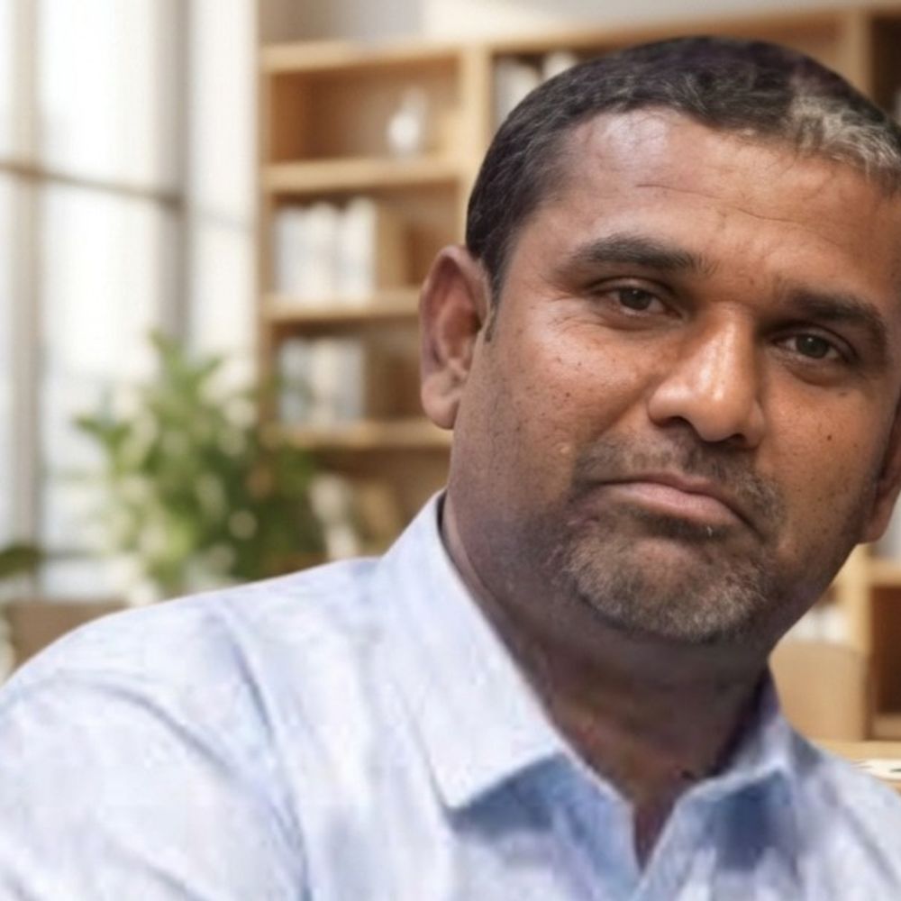 लखनऊ में कार की टक्कर से BDC सदस्य की मौत:दोस्त के साथ बाइक से जा रहे थे, लोगों ने ड्राइवर को दौड़ाकर पकड़ा