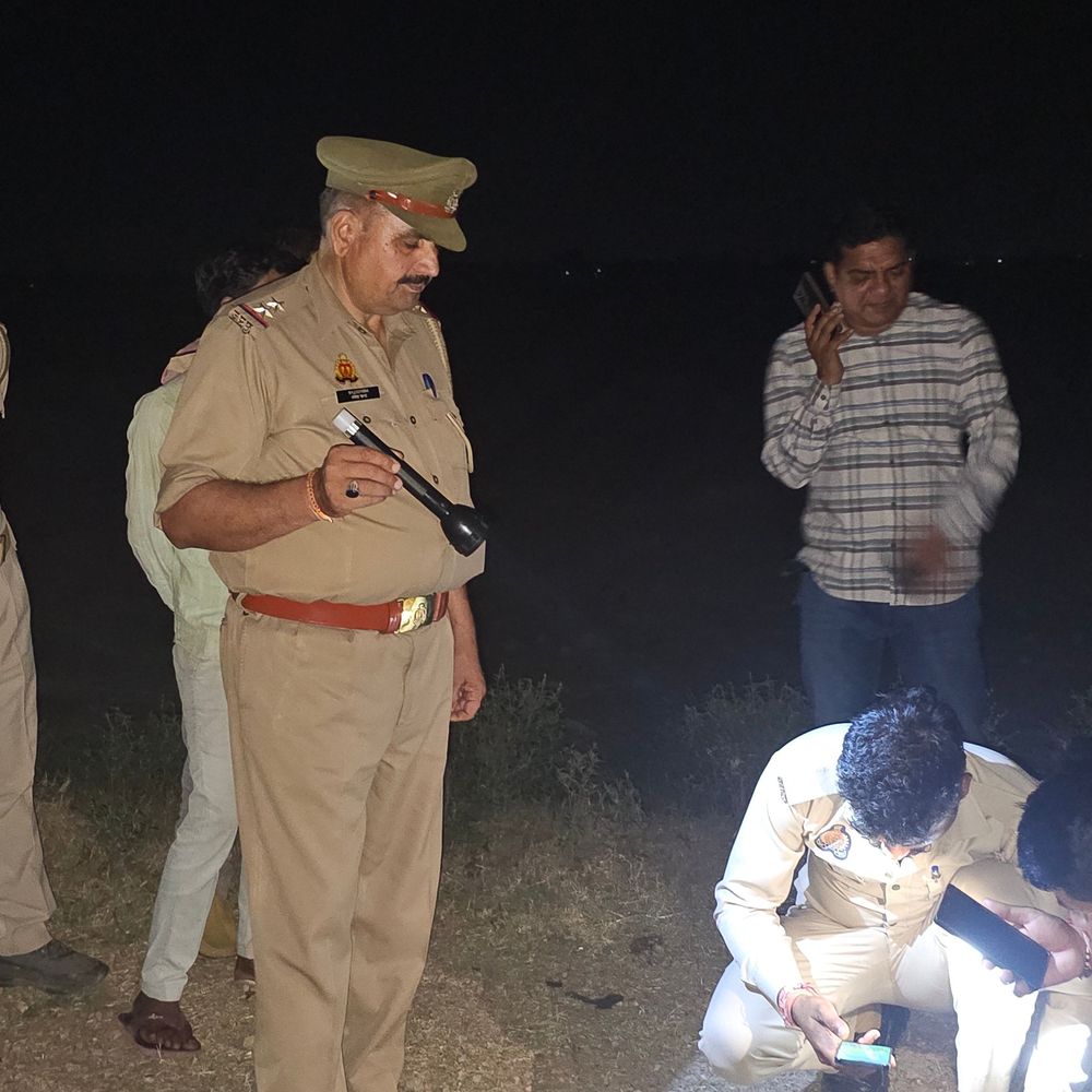 मैनपुरी में वाहन की टक्कर से दो युवक की मौत:जटपुरा से दावत खाकर लौट रहे थे, एक गंभीर घायल