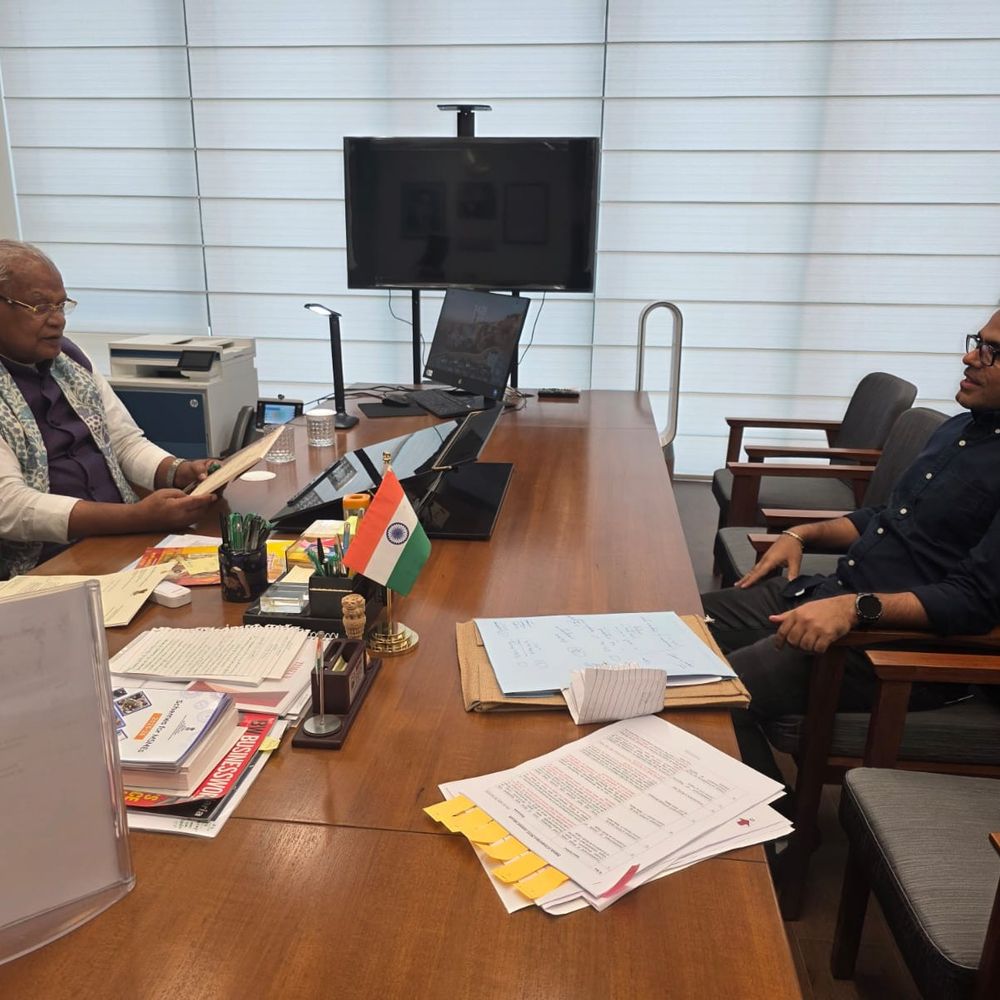 MSME मंत्री से मिले RLM विधायक:मधुबनी में एमएसएमई टेक्नोलॉजी सेंटर स्थापित करने का प्रस्ताव रखा