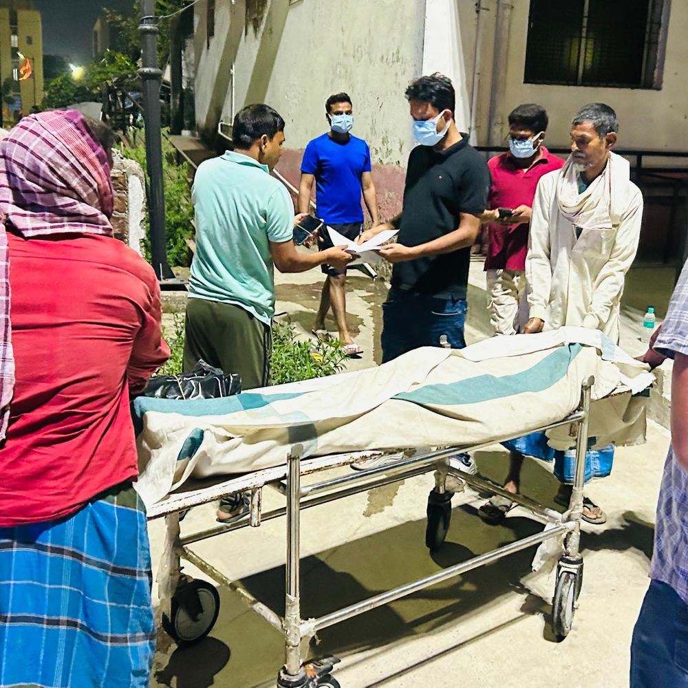 पूर्णिया में सड़क हादसे में बुजुर्ग की मौत:रिश्तेदार के जनाजे में शामिल होने कटिहार जा रहे थे, तेज रफ्तार बाइक ने मारी टक्कर