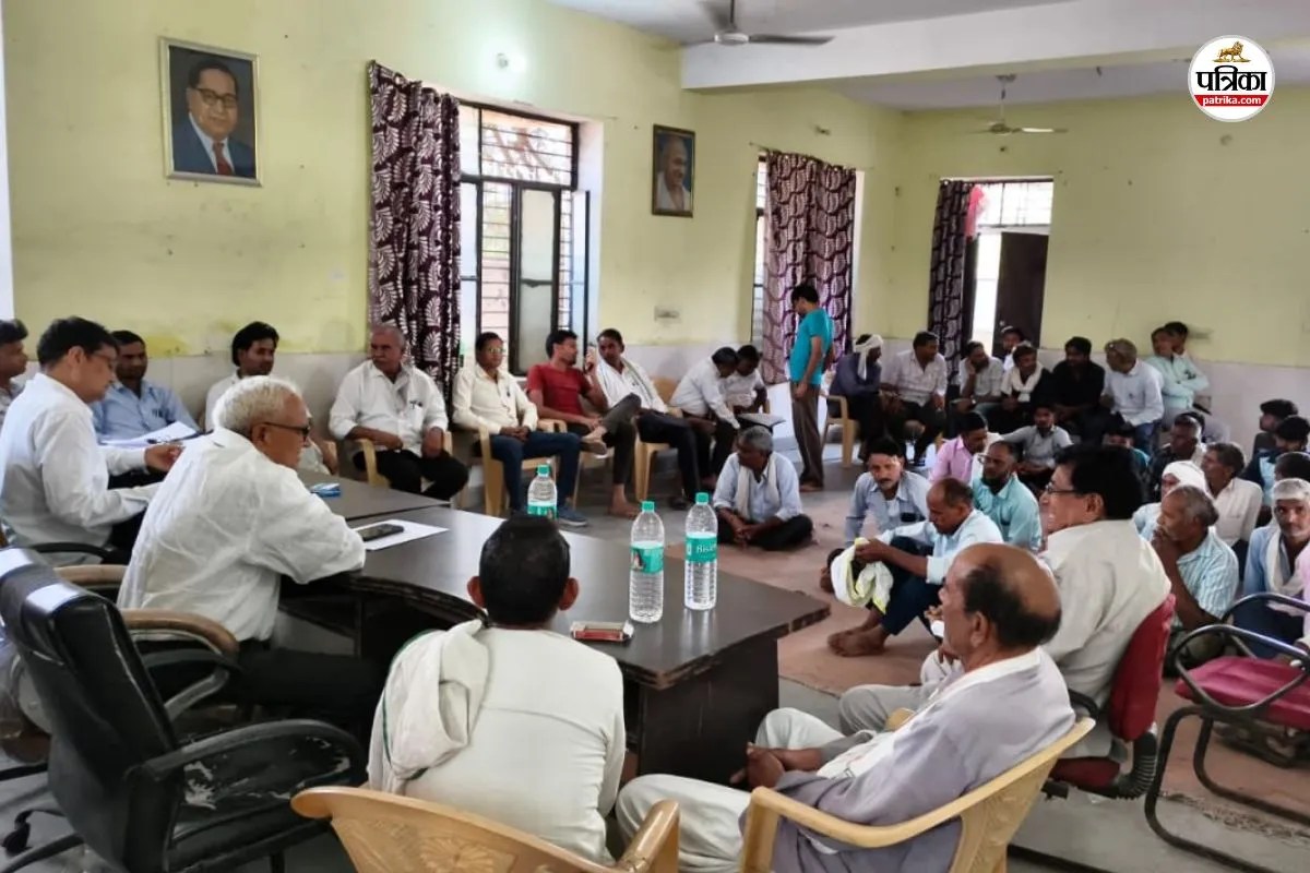 Dausa News: गांव के विकास को लेकर बैठक में लिए कई बड़े फैसले, सड़क होगी चौड़ी; CCTV भी लगेंगे