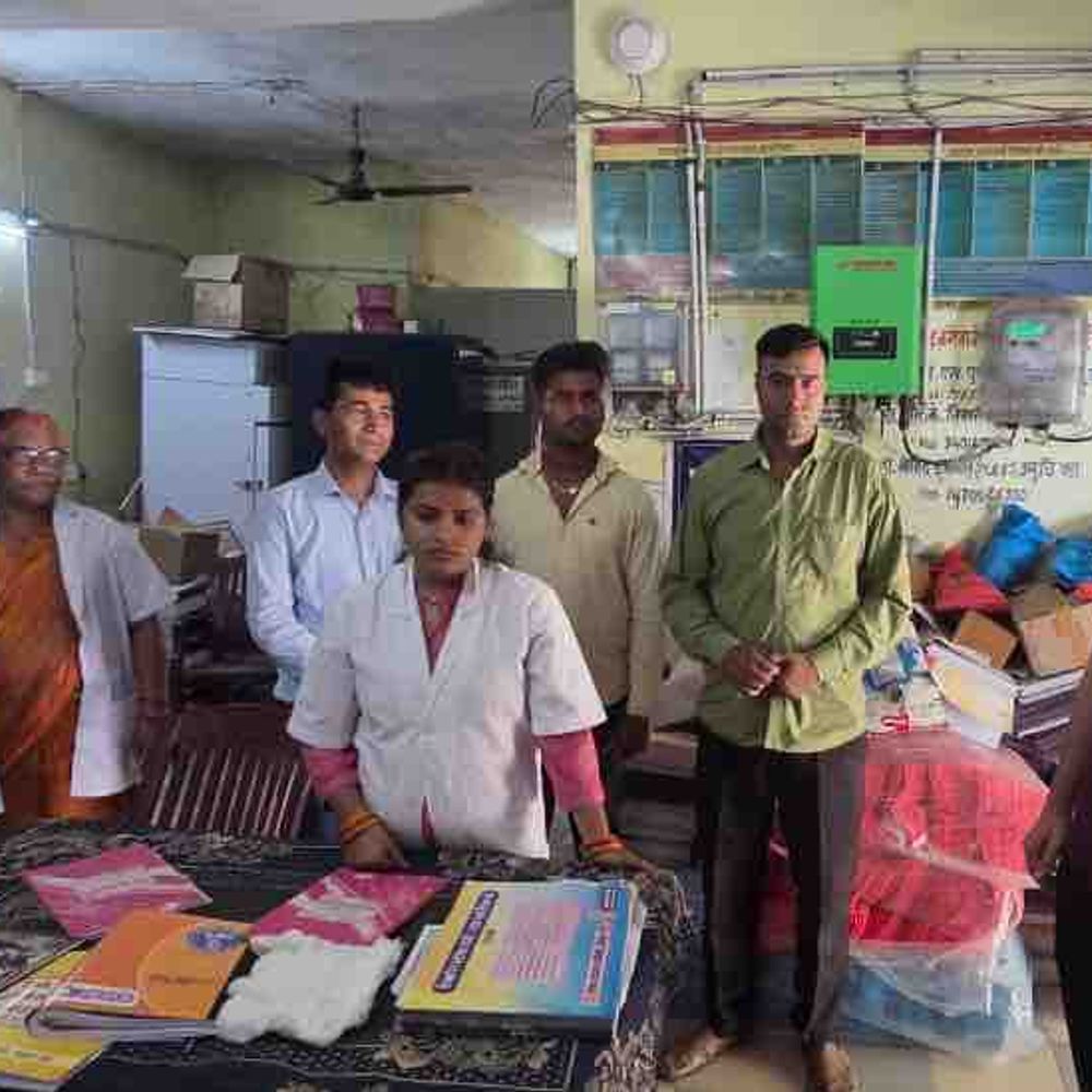 कोटवा PHC का SDO ने किया औचक निरीक्षण:मोतिहारी में छह कर्मी लापता, MO-YC अनुपस्थित; निजी उपयोग में कमरा, ऑपरेटर लेता था दोगुना शुल्क