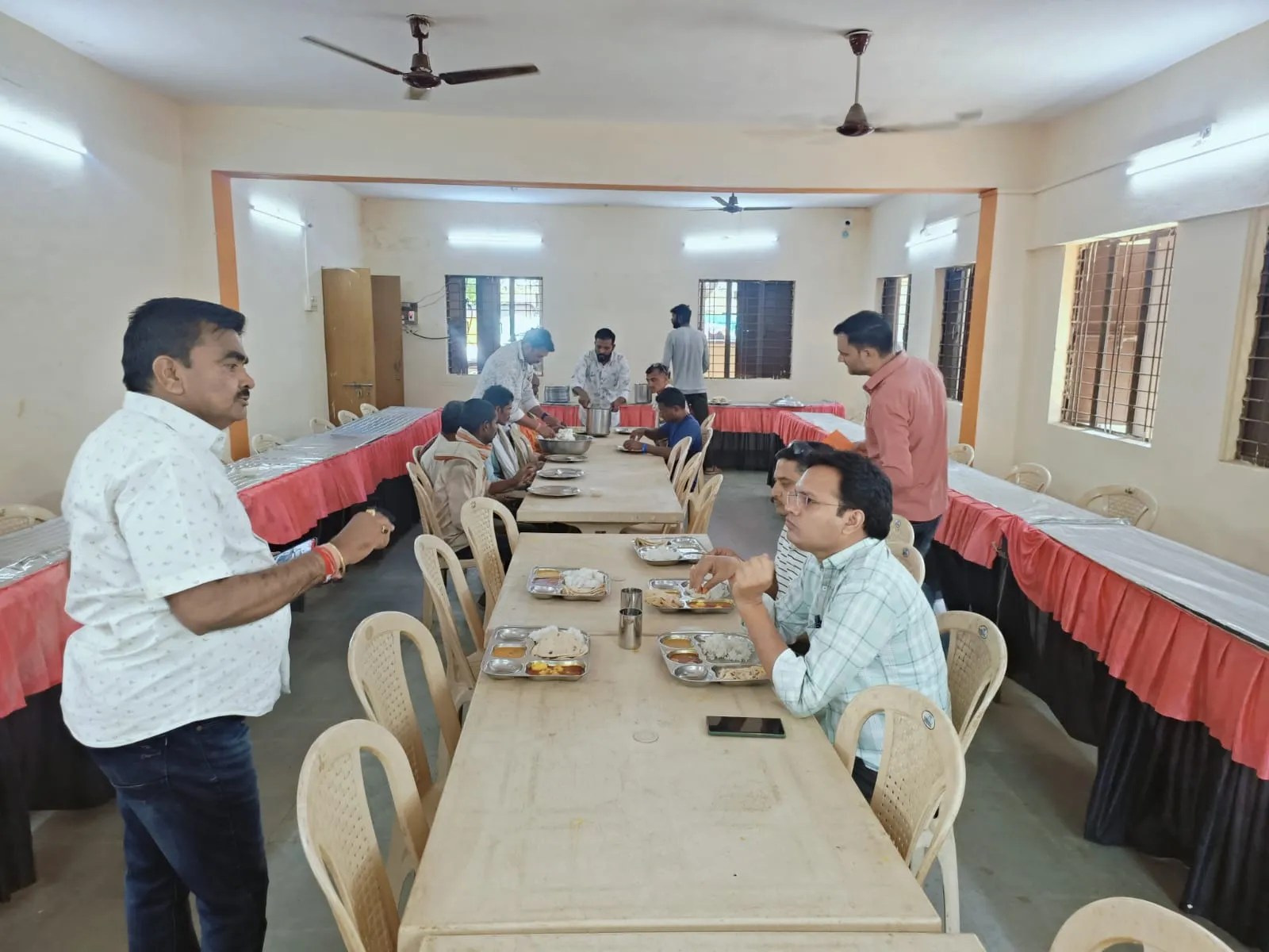 अस्पताल से लेकर रसोई तक निरीक्षण तेज, कहीं संतोष तो कहीं खामियों पर नाराजगी