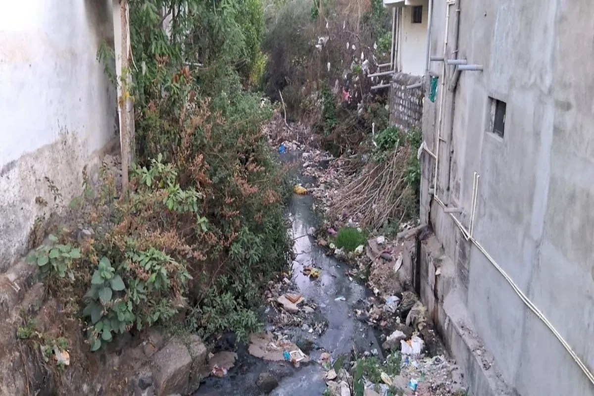 बारिश से पहले अलर्ट: नालों की सफाई से लेकर बाढ़ नियंत्रण तक सख्त निर्देश