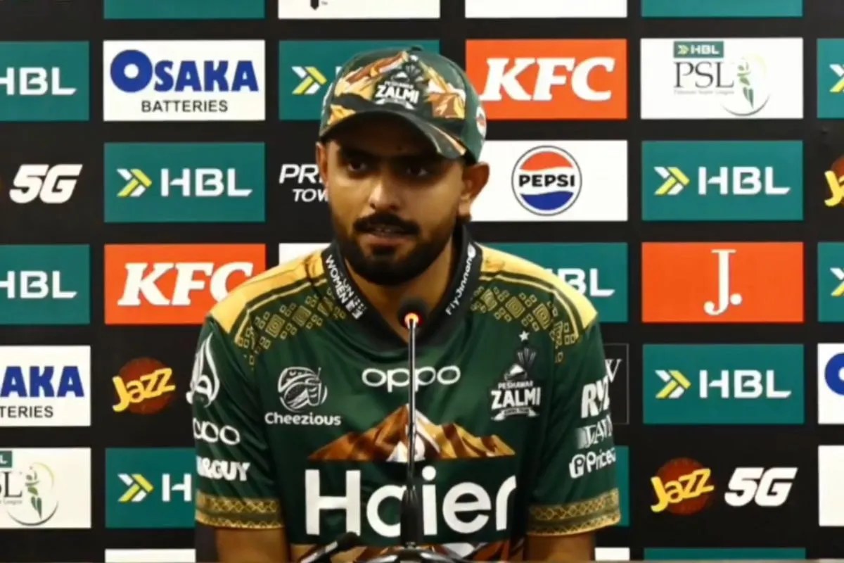 विराट कोहली से तुलना पर बाबर आजम ने दिया ऐसा जवाब कि बंद हो गई पत्रकार की बोलती, देखें वायरल वीडियो